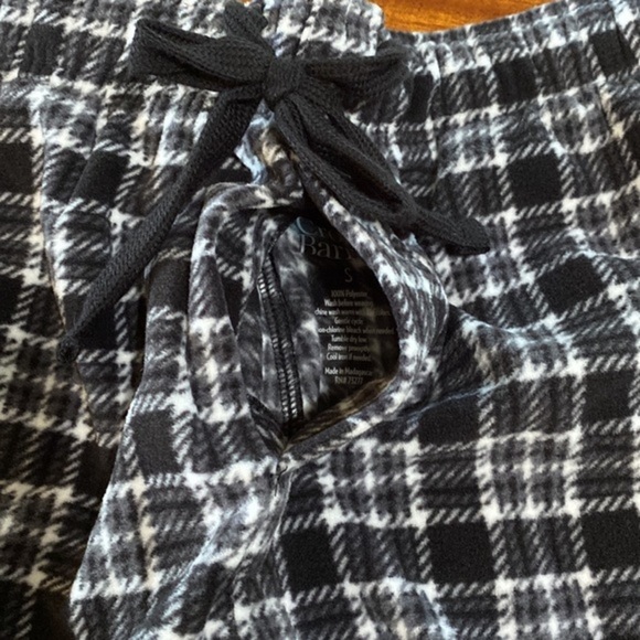 💚🆕 Fleece Sleep Pants - Picture 7 of 14